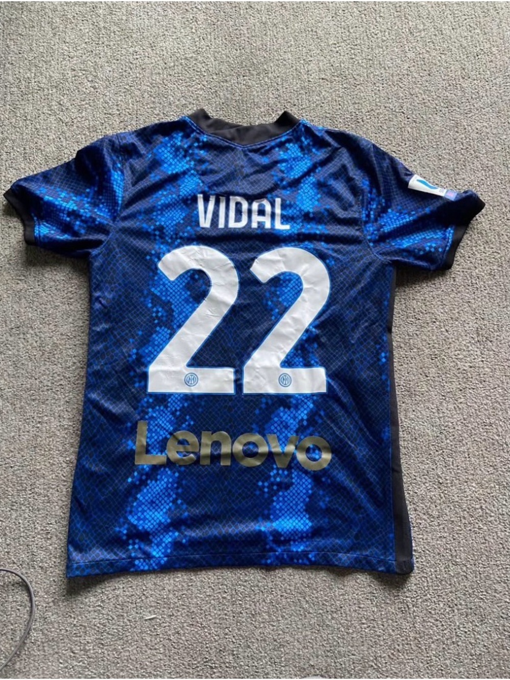Medium Arturo Vidal 2021 Inter Milan Nike Soccer Jersey - Picture 2 of 2